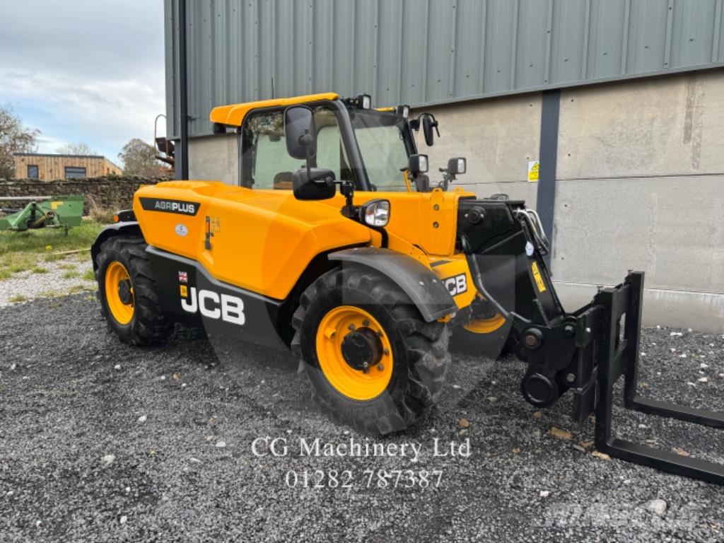 JCB 525-60 مناولات متداخلة