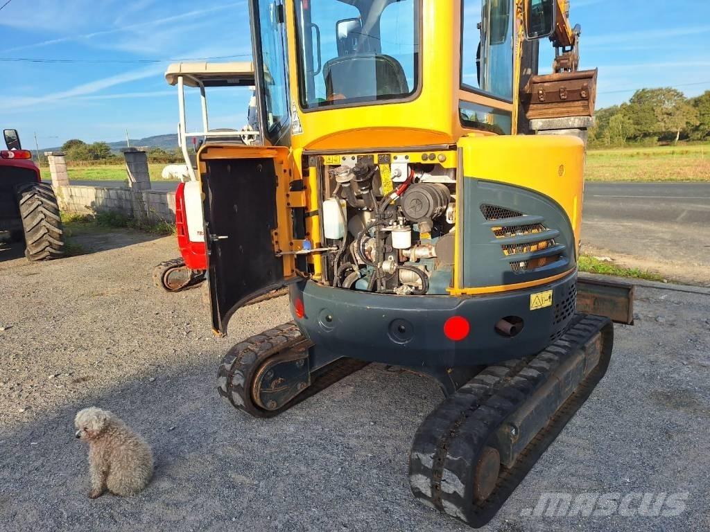 Hyundai 25 Z-9 AK حفارات صغيرة أقل من 7 طن (حفارات صغيرة)