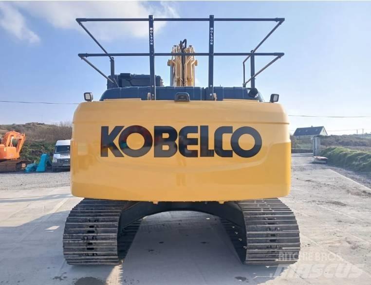 Kobelco SK 210-10 حفارات زحافة