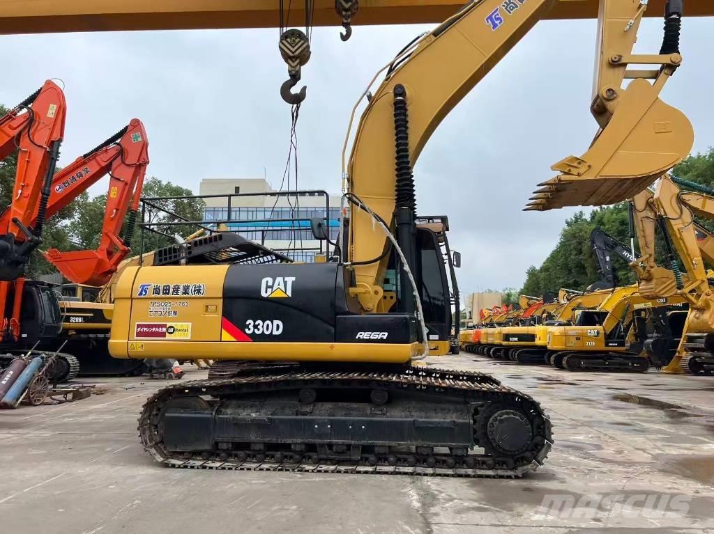 CAT 330D2 حفارات زحافة