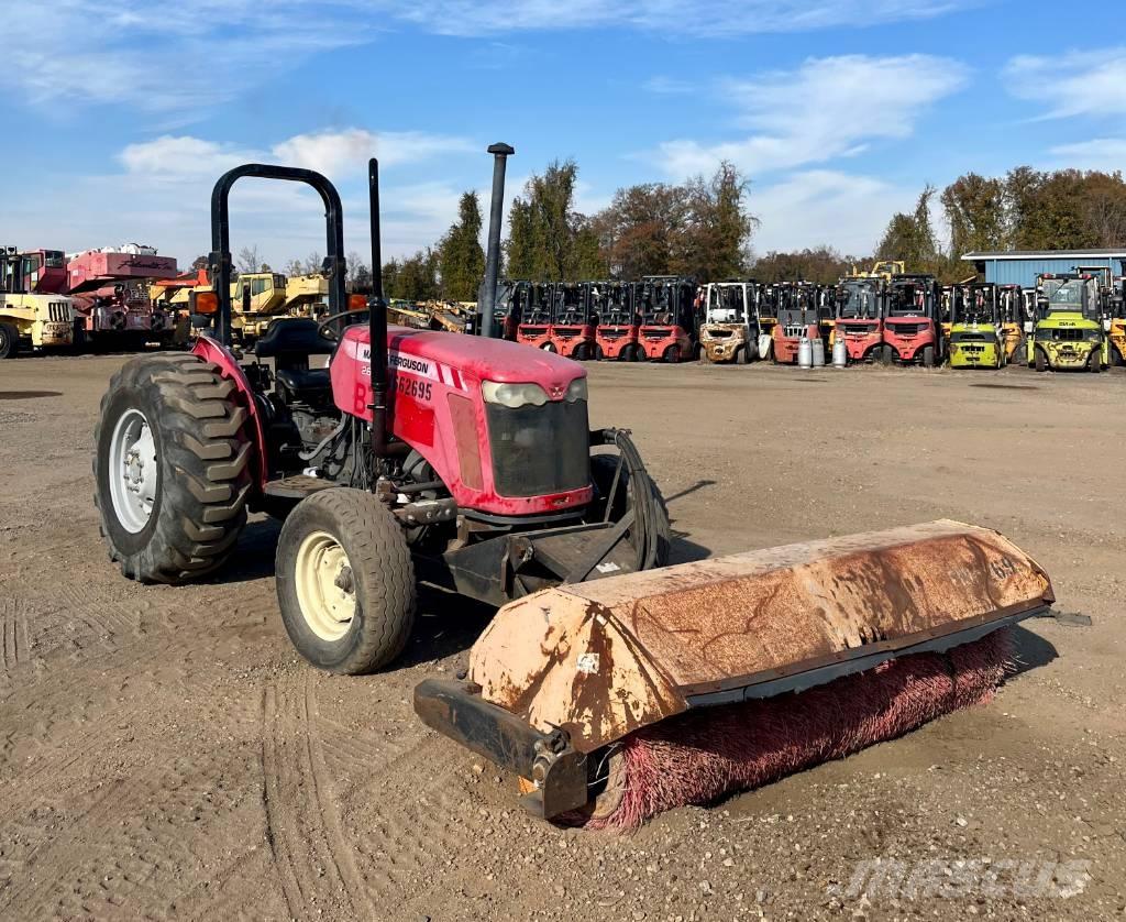 Massey Ferguson 2615 الجرارات