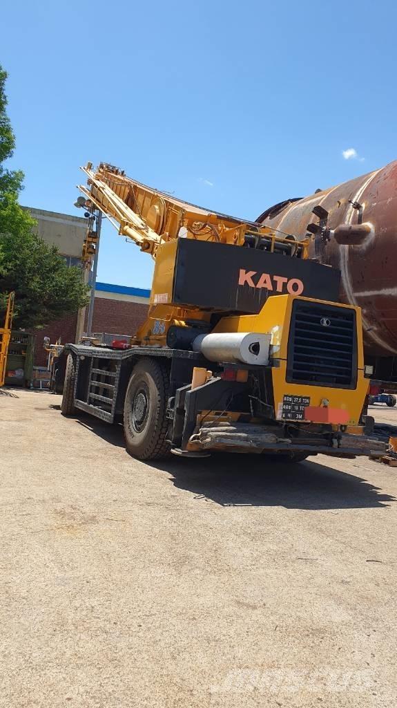 Kato SS 500 رافعات الطرق الوعرة