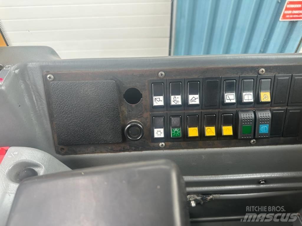 Volvo L 60 E لوادر بعجل