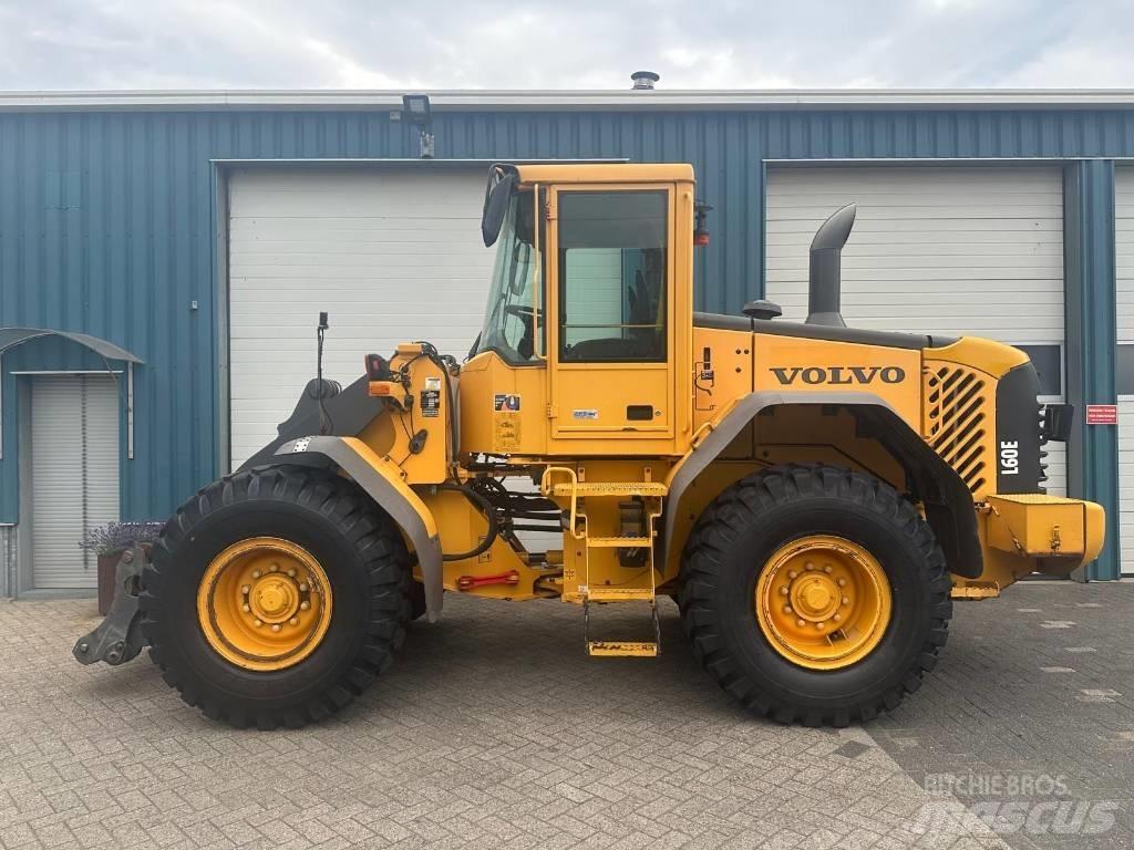 Volvo L 60 E لوادر بعجل