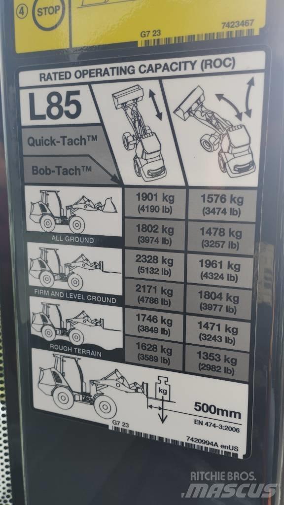 Bobcat L 85 لوادر بعجل