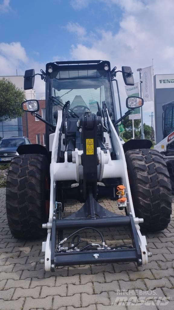 Bobcat L 85 لوادر بعجل