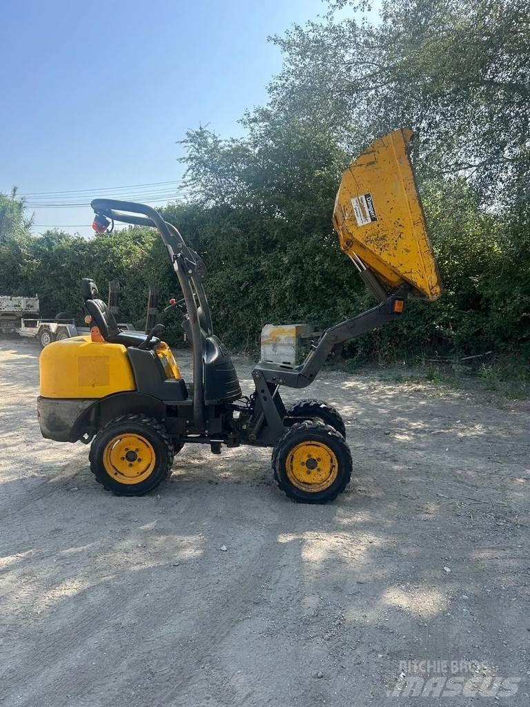 Ausa D100 عربات نقل قلابة للمواقع
