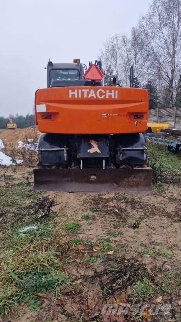Hitachi ZX 130 W حفارات بعجل