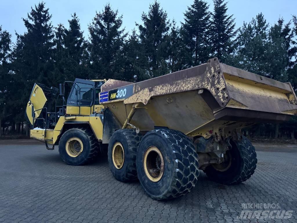 Komatsu HM 300-3 ساحبات مفصلية