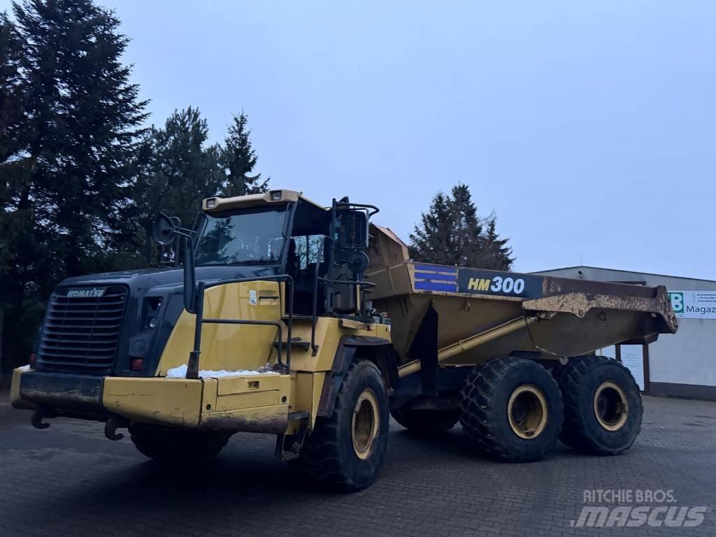 Komatsu HM 300-3 ساحبات مفصلية