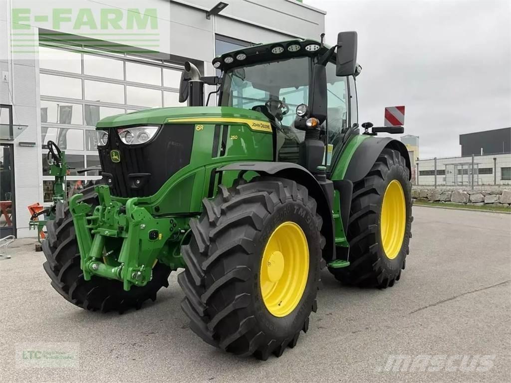 John Deere 6r 250 الجرارات