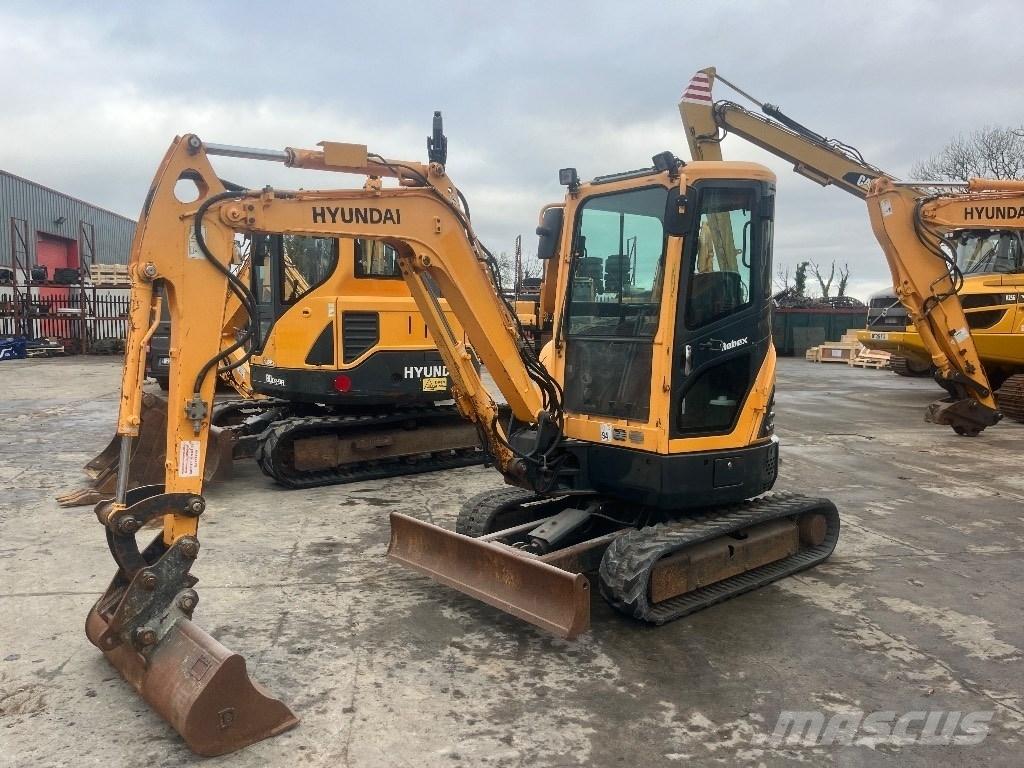 Hyundai R27Z-9 حفارات صغيرة أقل من 7 طن (حفارات صغيرة)