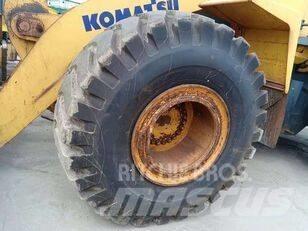 Komatsu WA 470-3 لوادر بعجل