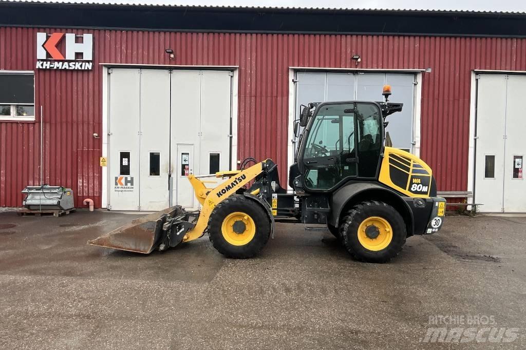 Komatsu WA 80 M لوادر بعجل