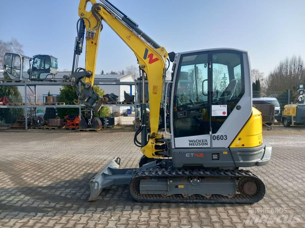 Wacker Neuson ET42 حفارات زحافة