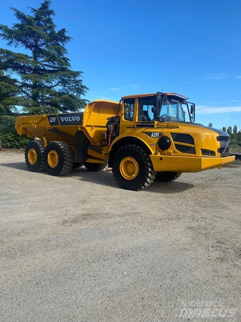 Volvo A 25 F ساحبات مفصلية