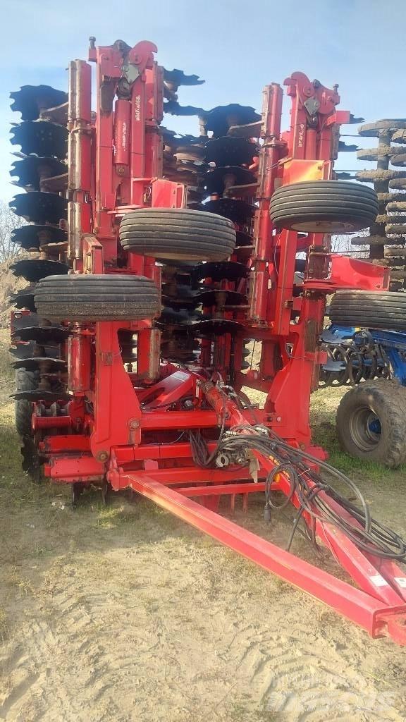 Horsch JOKERF12 RT زحافات ساحقة