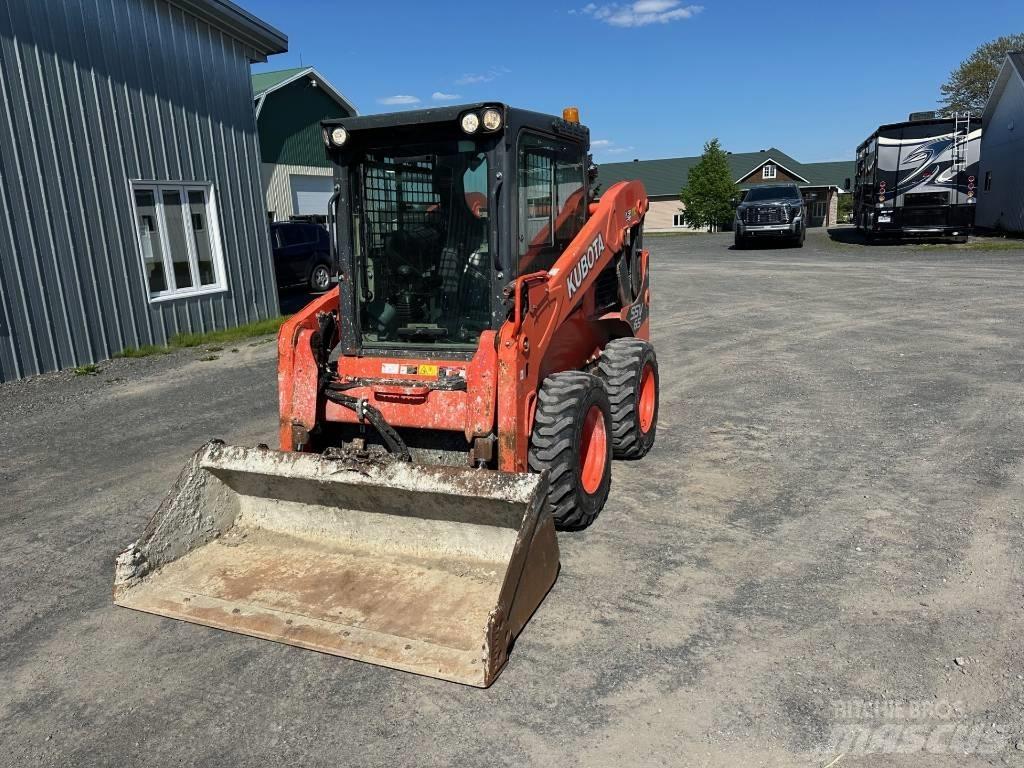 Kubota SSV 65 لوادر انزلاقية التوجيه