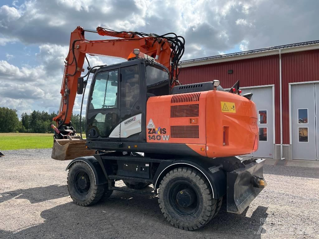 Hitachi ZX 140 W-5 حفارات بعجل