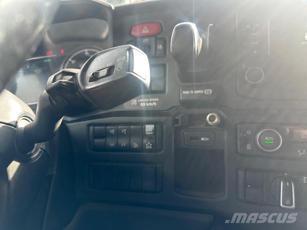 Scania P 370 6x2*4 شاحنات الرافعات الخطافية
