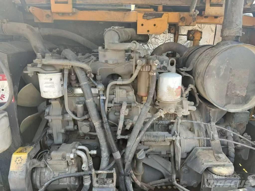 Sany SY 60 C حفارات زحافة