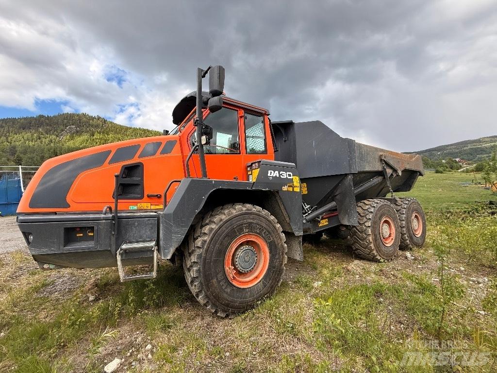 Doosan DA 30 ساحبات مفصلية