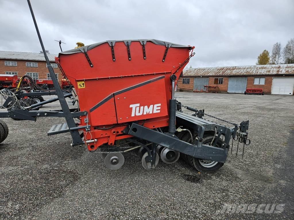 Tume JC 4000 مثاقيب مدمجة