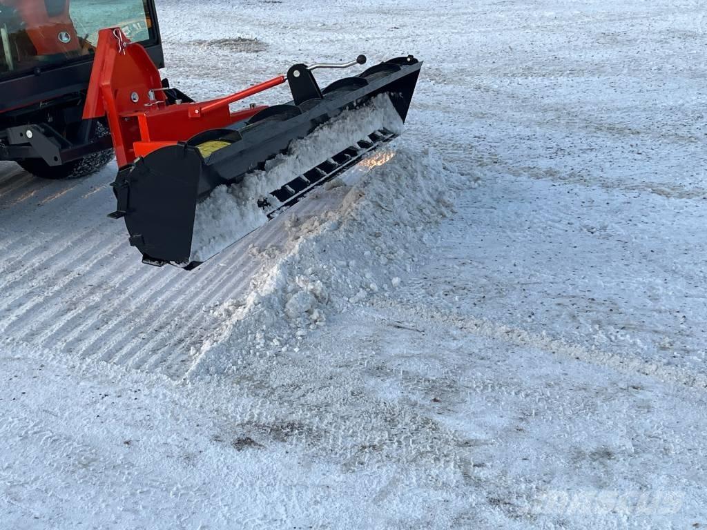 Kova Jääkola JK3000 ماكينات أخرى لتجهيز الأراضي