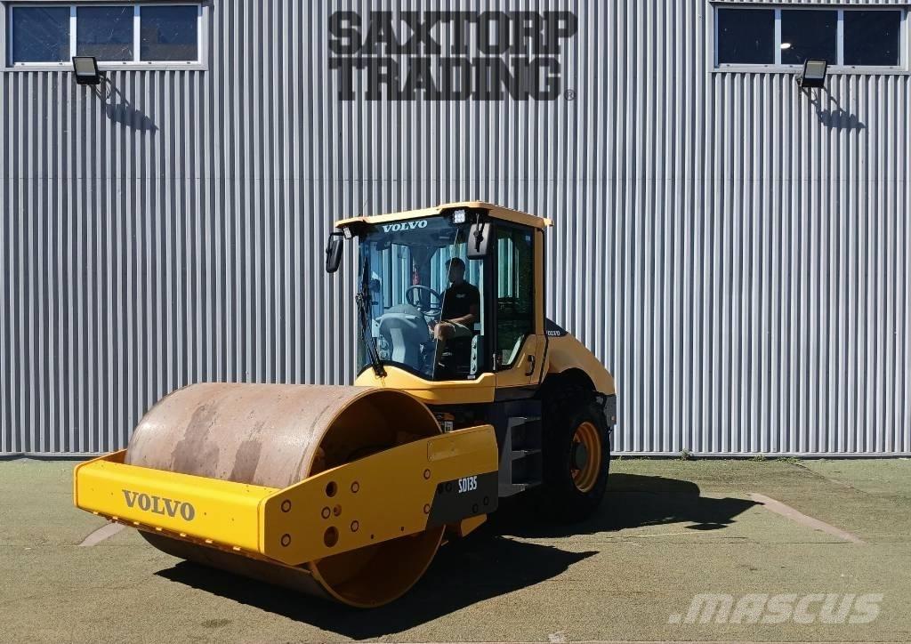 Volvo SD135, Vält مداحل أحادية الأسطوانة