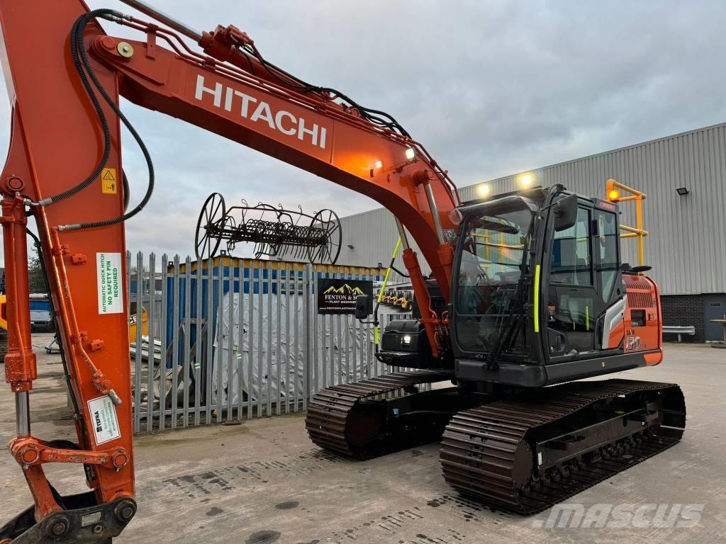 Hitachi ZX 130-7 حفارات زحافة