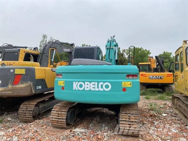 Kobelco SK 140 حفارات زحافة