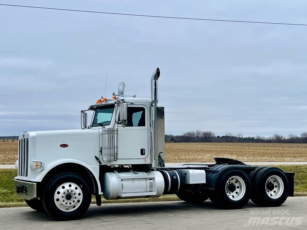 Peterbilt 389 وحدات الجر