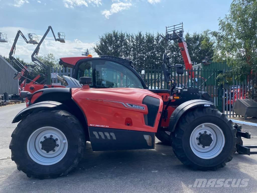 Manitou MLT 741 معدات مناولة لأغراض الزراعة