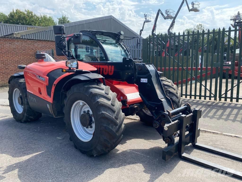 Manitou MLT 741 معدات مناولة لأغراض الزراعة