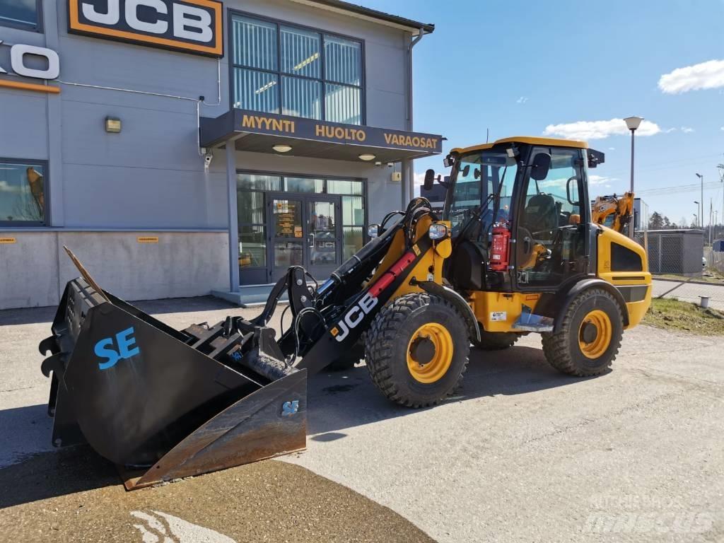 JCB 407 لوادر بعجل