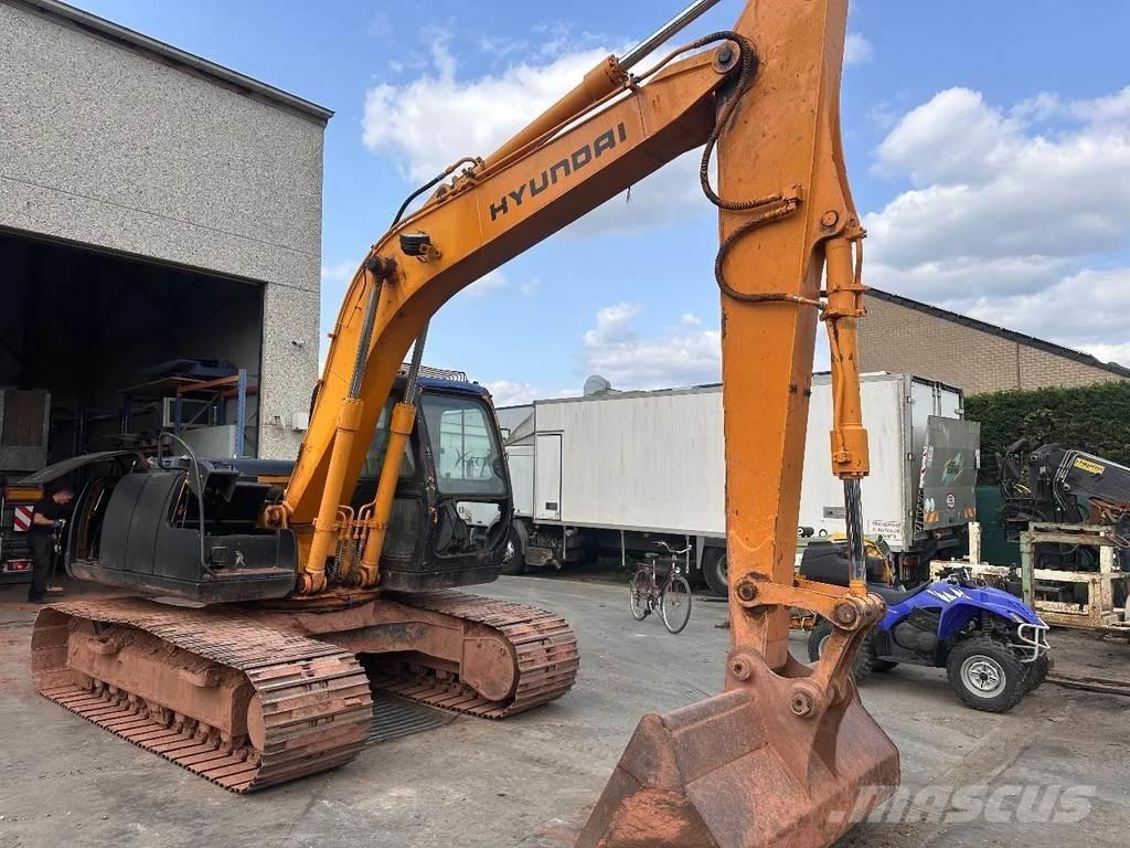 Hyundai 130 LC3 حفارات زحافة