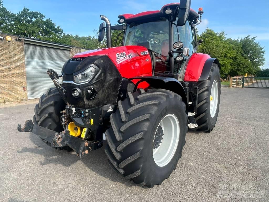 Case IH Puma 240 CVX الجرارات