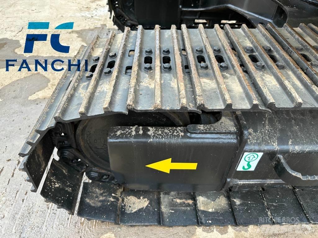 CAT 313 D2 حفارات زحافة
