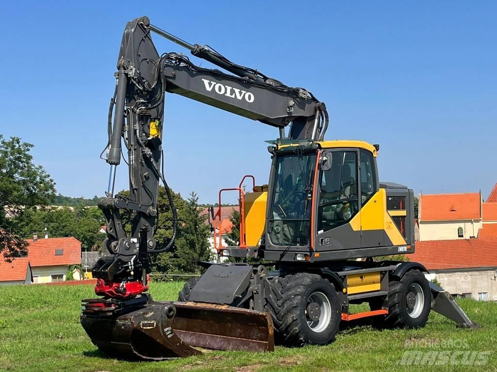 Volvo EWR 170 E حفارات بعجل