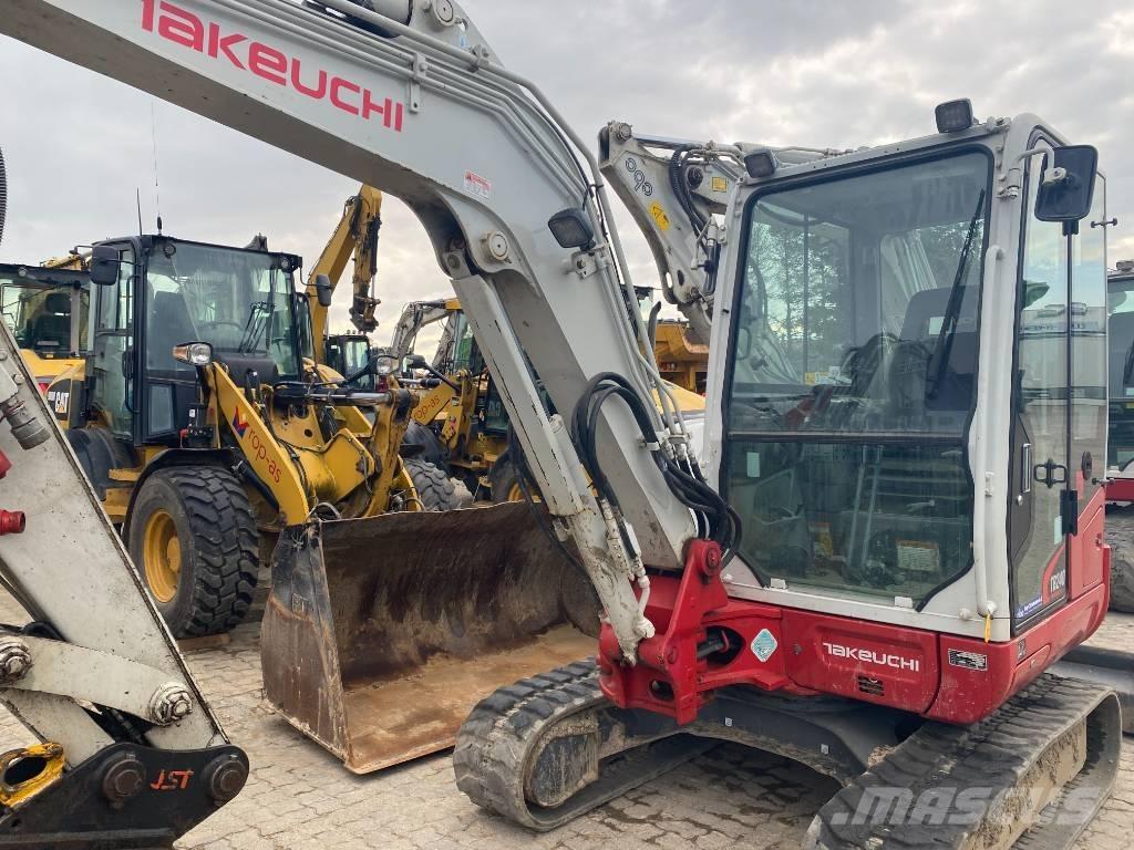 Takeuchi TB 240 حفارات صغيرة أقل من 7 طن (حفارات صغيرة)