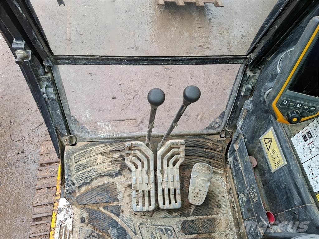 JCB JS 130 LC T4 أخرى