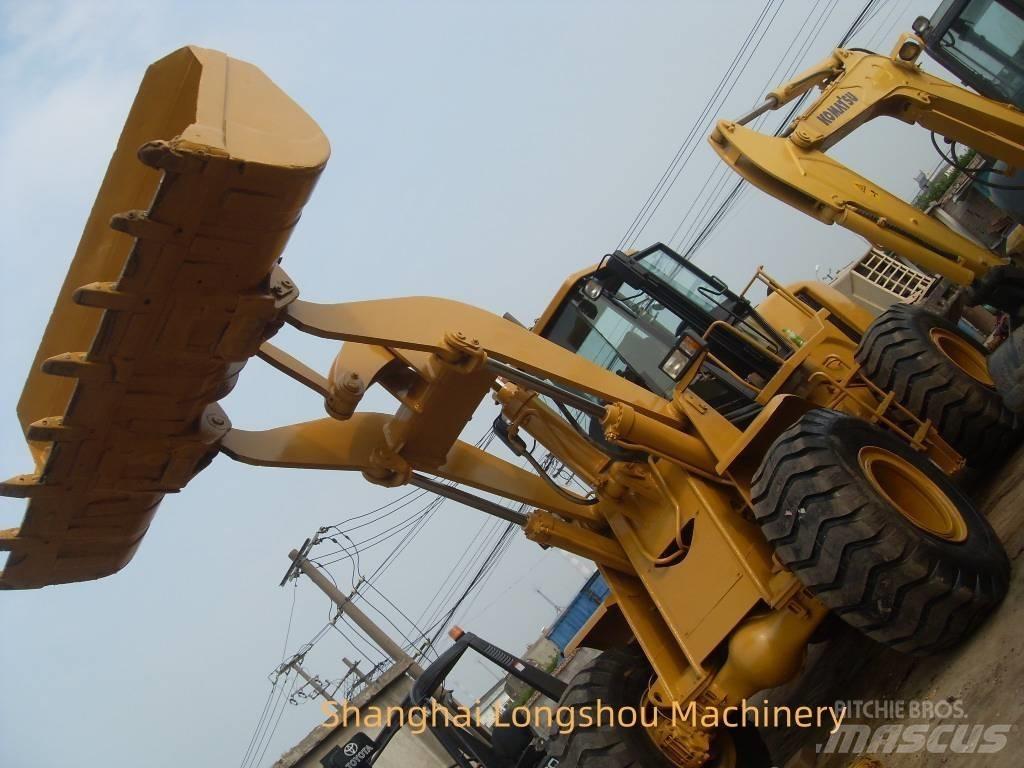 CAT 966 G لوادر بعجل