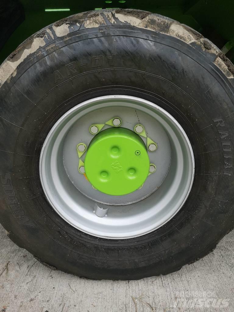 Merlo 40.30 MCSS مناولات متداخلة