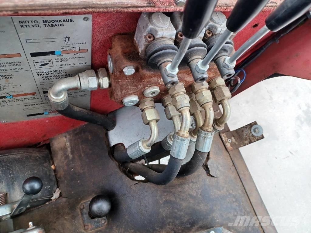 Massey Ferguson 265 الجرارات