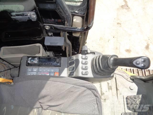 CAT 308 C CR حفارات وسط 7 طن - 12 طن