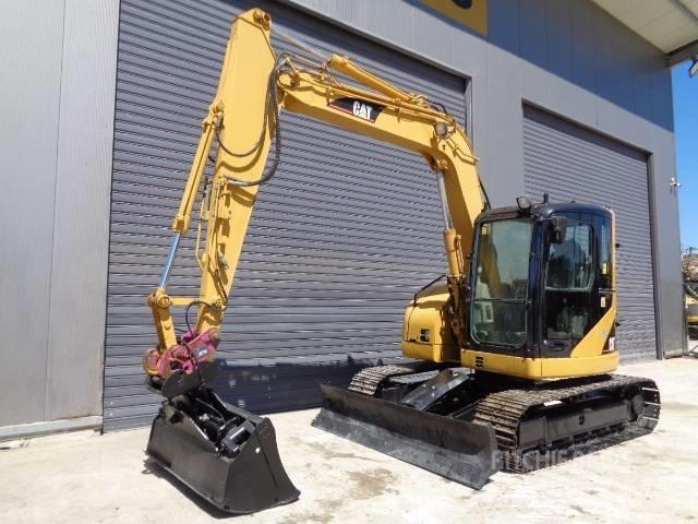 CAT 308 C CR حفارات وسط 7 طن - 12 طن