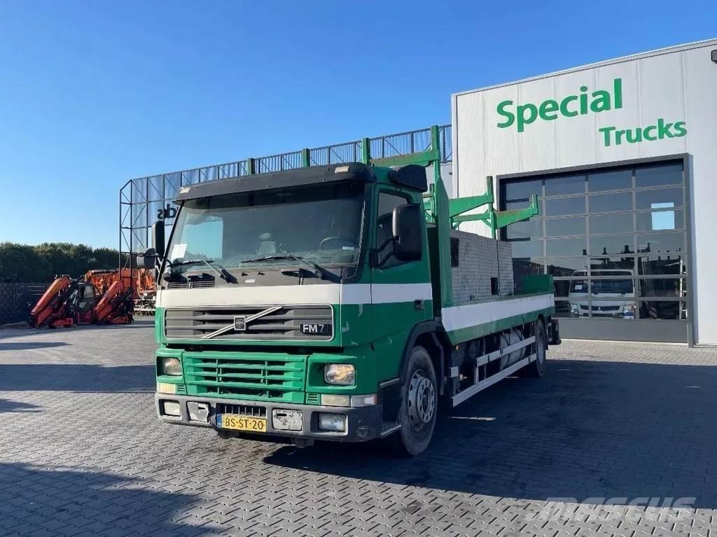 Volvo FM 7.250 4x2 شاحنات بمقصورة وهيكل