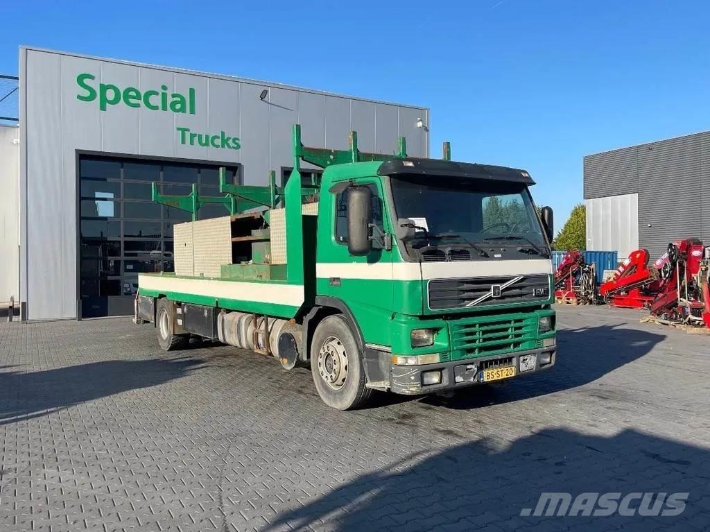 Volvo FM 7.250 4x2 شاحنات بمقصورة وهيكل