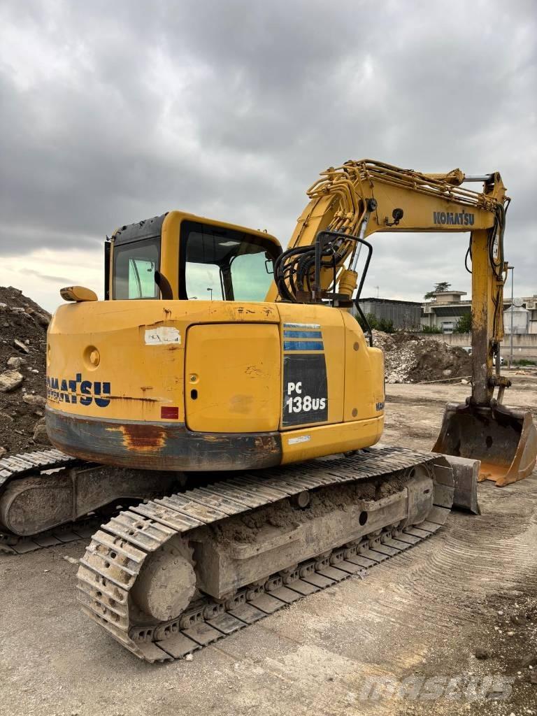Komatsu PC 138 US-8 حفارات زحافة