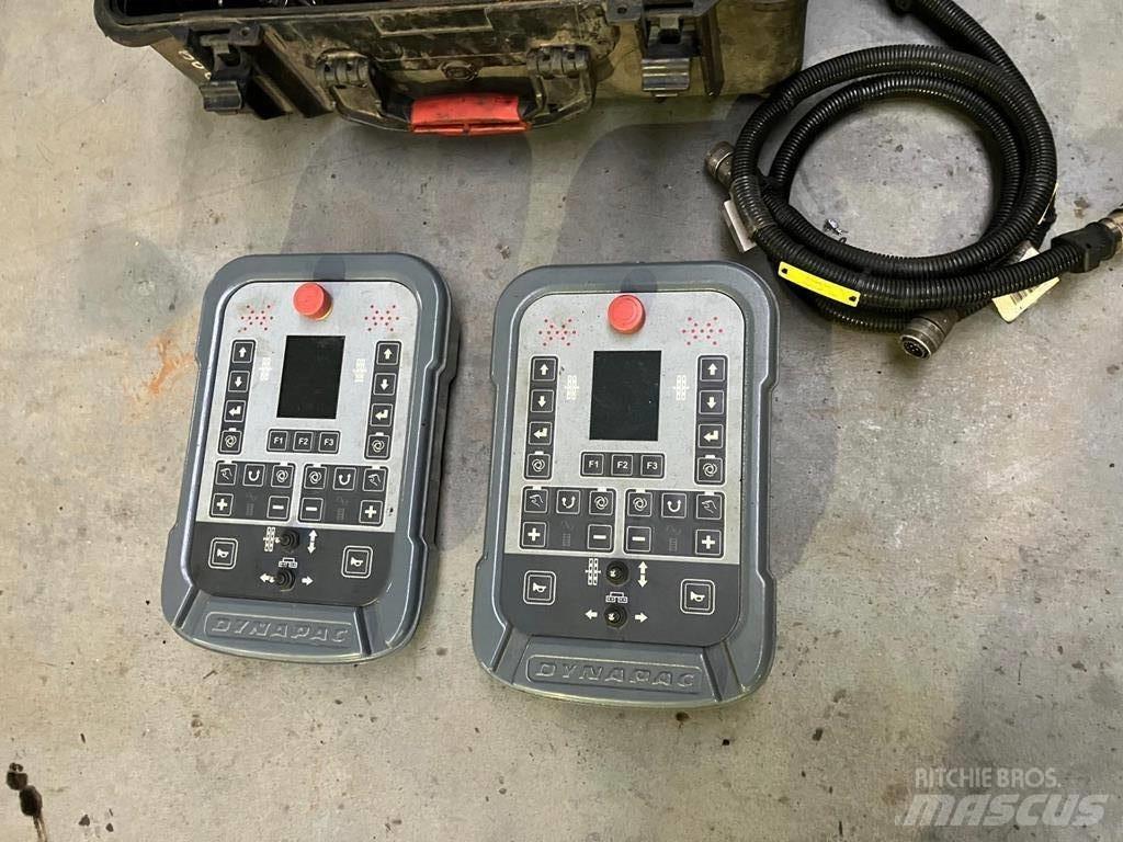 Dynapac SD 2500 C معدات السفلتة